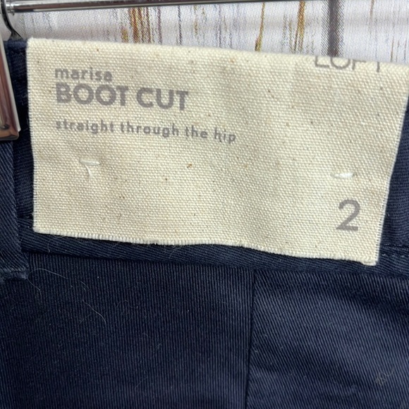 NWT Loft Marisa Boot Cut Navy Slacks Size 2 - Picture 8 of 10